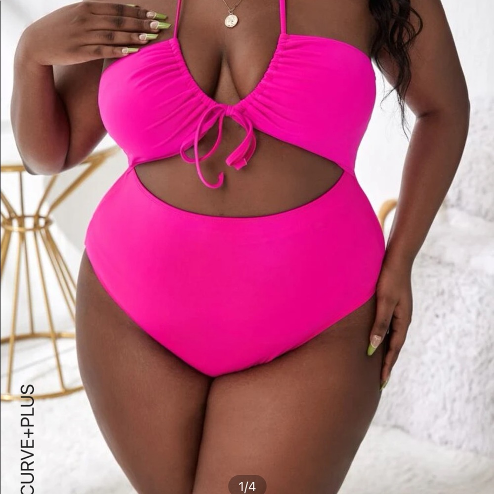 Plus, cut out, lace up, one piece swimsuit, Shein, size 20.